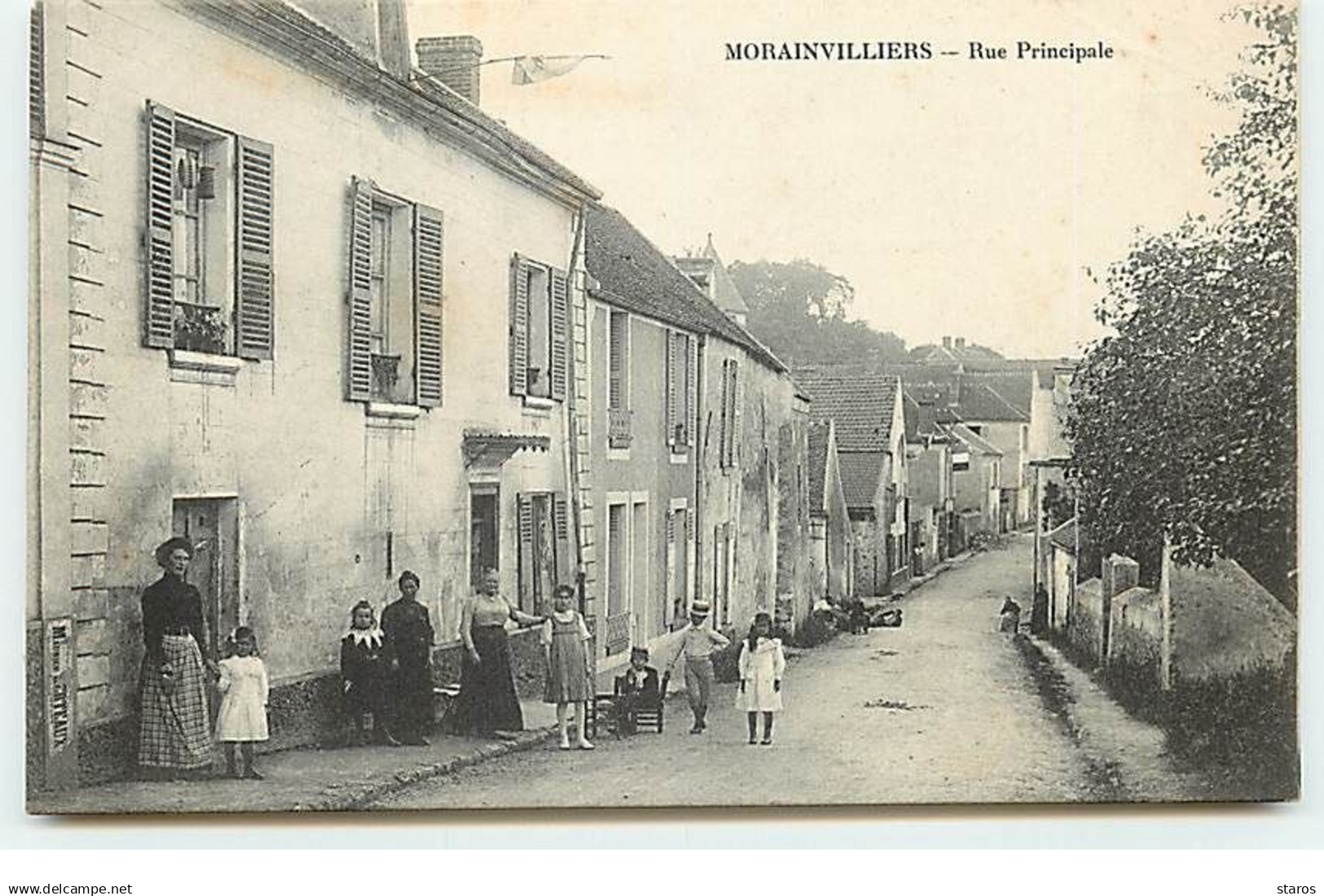 MORAINVILLIERS - Rue Principale