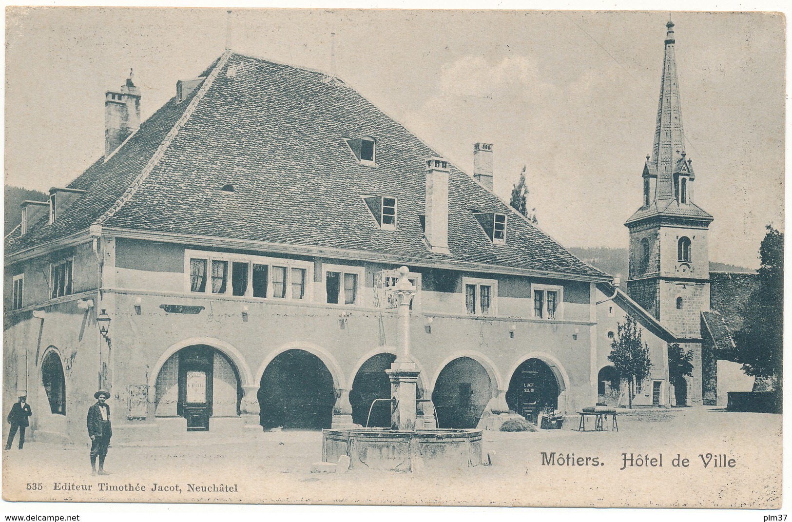 MOTIERS, NE - Hôtel de Ville