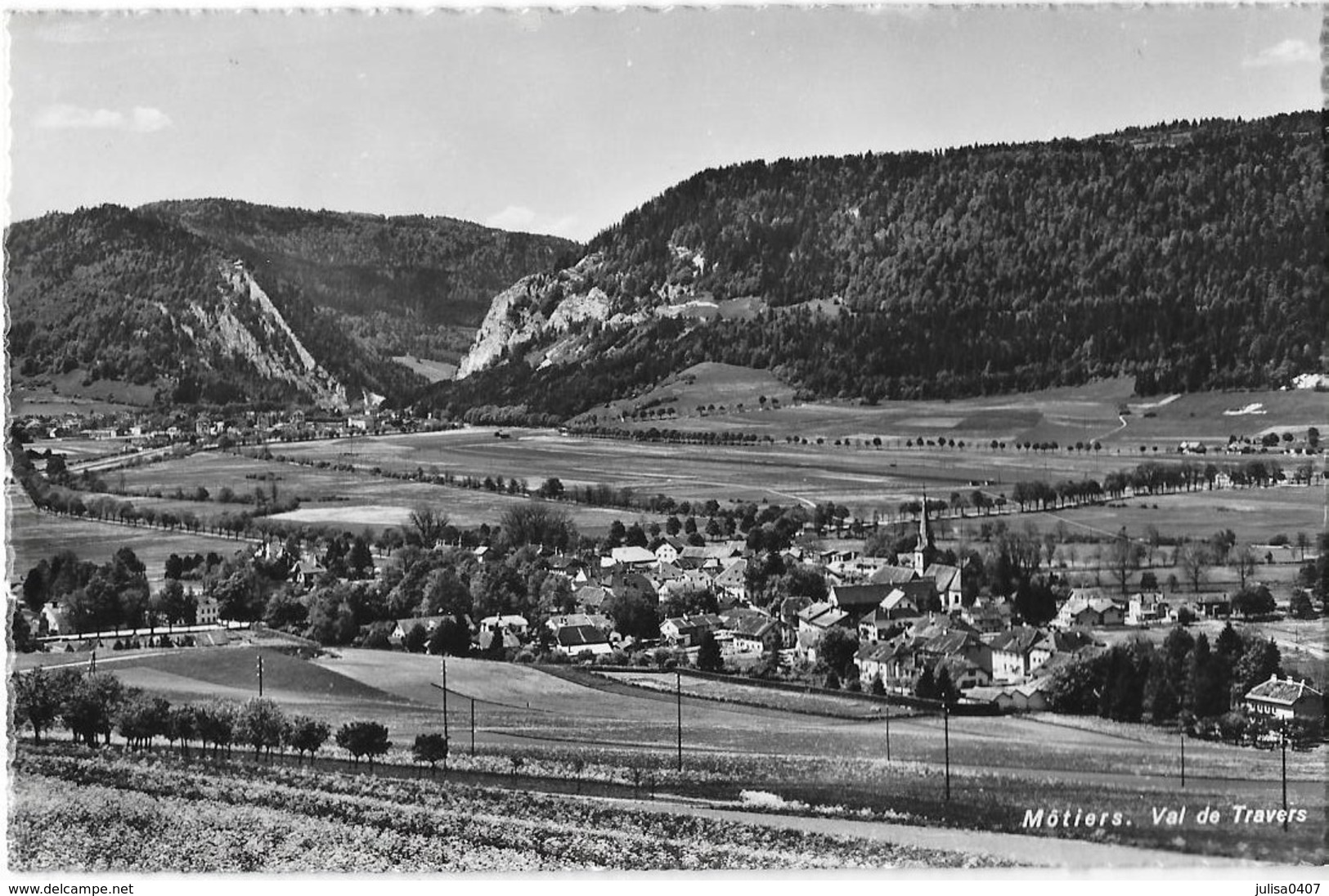 MOTIERS (Suisse) vue du village