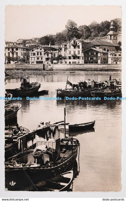 C001956 Ciboure et le Port. C. A. P. RP. 1955