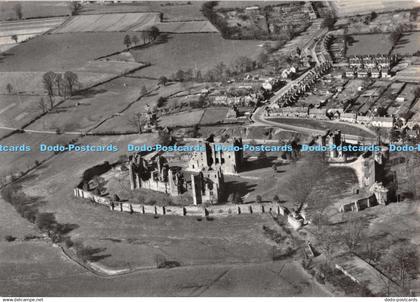 D096075 Warwickshire. Kenilworth Castle. Air View. Crown