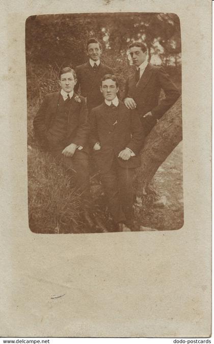 PC14606 Group of young mens. Postcard. 1910