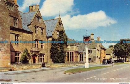 R065444 The Lygon Arms. Broadway. Salmon