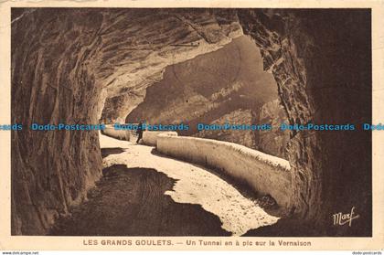 R084244 Les Grands Goulets. Un Tunnel en a Pic sur la Vernaison. 1939