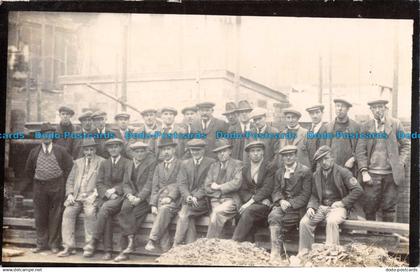 R094218 Old Postcard. Mens Company