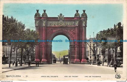 R155675 Barcelona. Arc de Triomphe