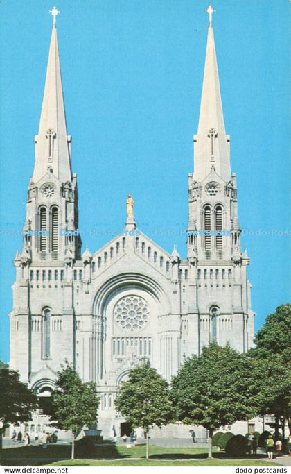 R216907 La Basilique The Basilica Ste Anne de Beaupre Quebec Canada Emile Kiroua