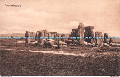 R260726 Stonehenge Valentine JV