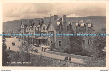 R469361 Braemar Fife Arms Hotel