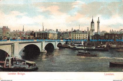 R665926 London. London Bridge. 1906