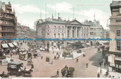 R679166 London. Piccadilly Circus