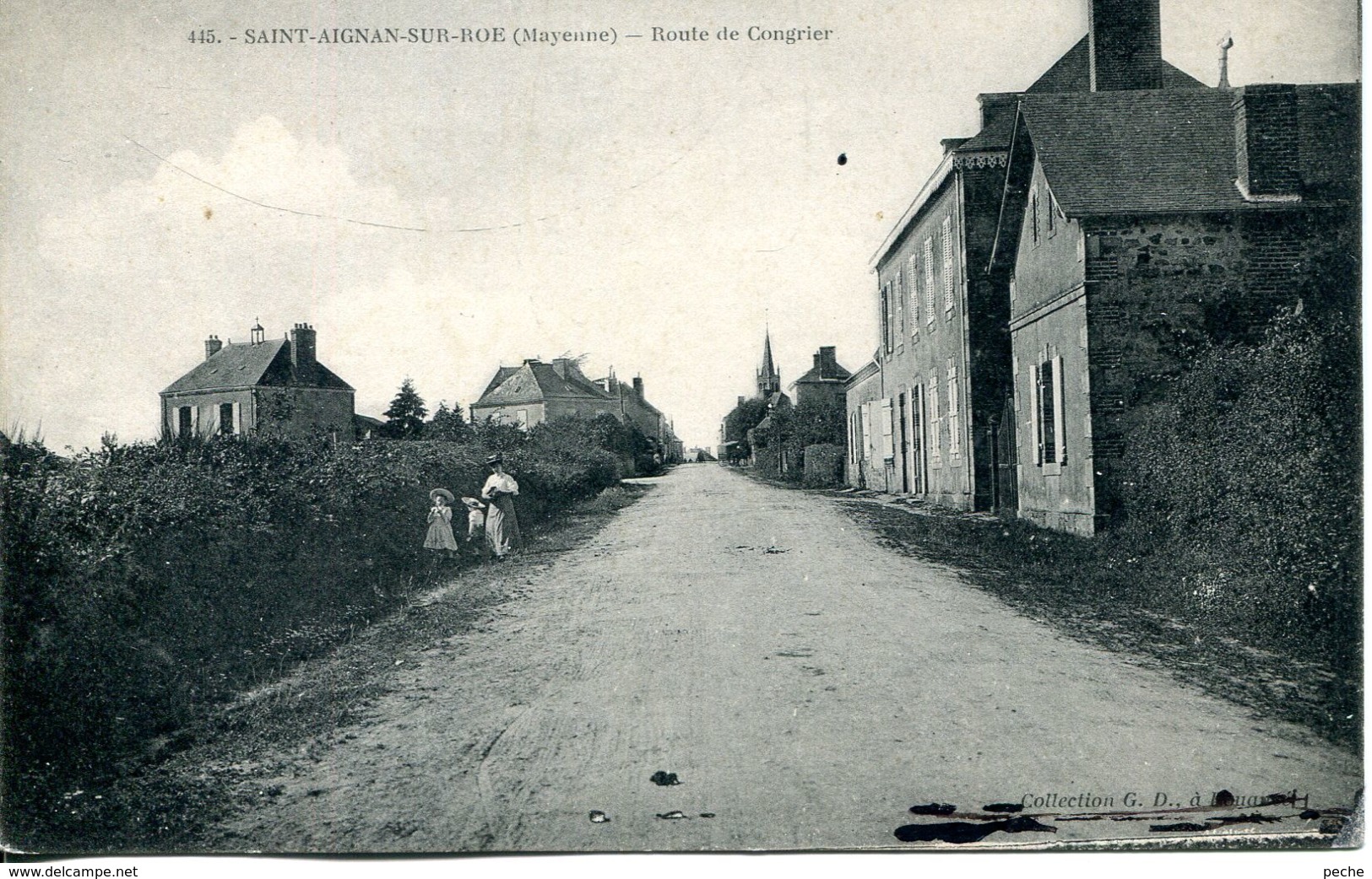 N°1171 T -cpa Saint Aignan sur Roe -route de Congrier-