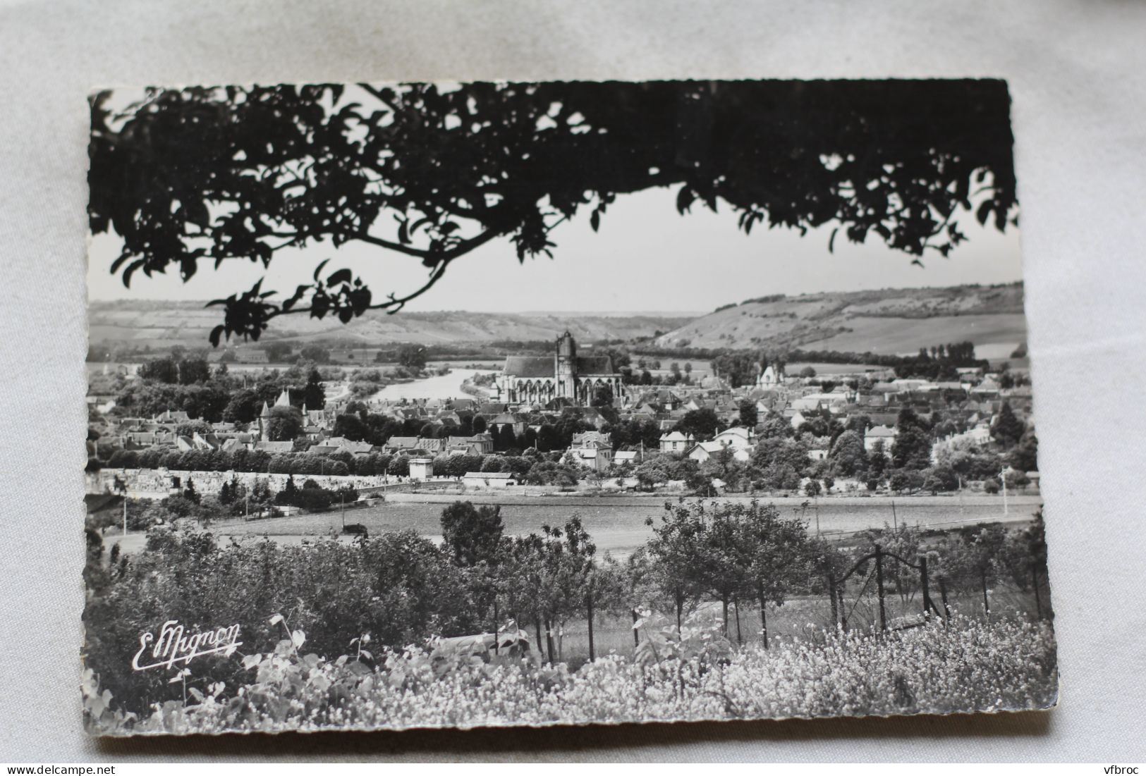 N644, Cpm, Villeneuve sur Yonne, vue générale, Yonne 89