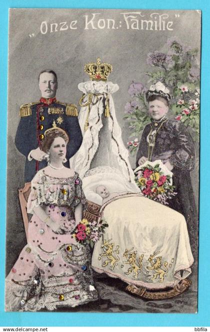 NEDERLAND prentbriefkaart Onze Koninklijke Familie 1909 's Gravenhage - ingelegd met glas schijfjes