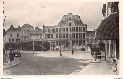 BERGEN OP ZOOM - Grote Markt