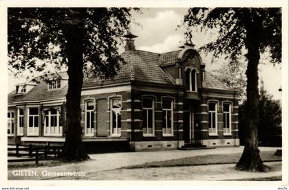 CPA AK Gieten Gemeentehuis NETHERLANDS (728982)