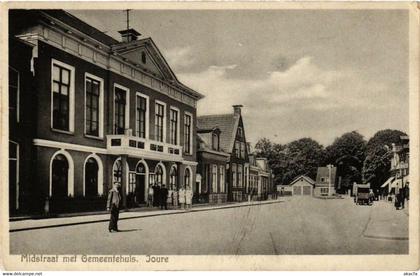 CPA AK Joure Midstraat met Gemeentehuis NETHERLANDS (729032)