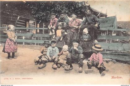 MARKEN (NH) Groep kinderen - Uitg. N.J. Boon