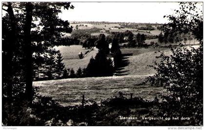 SLENAKEN - Vergezicht op het dorp