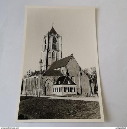 Tiel (Gld.)  FOTOKAART //Kerk 19??