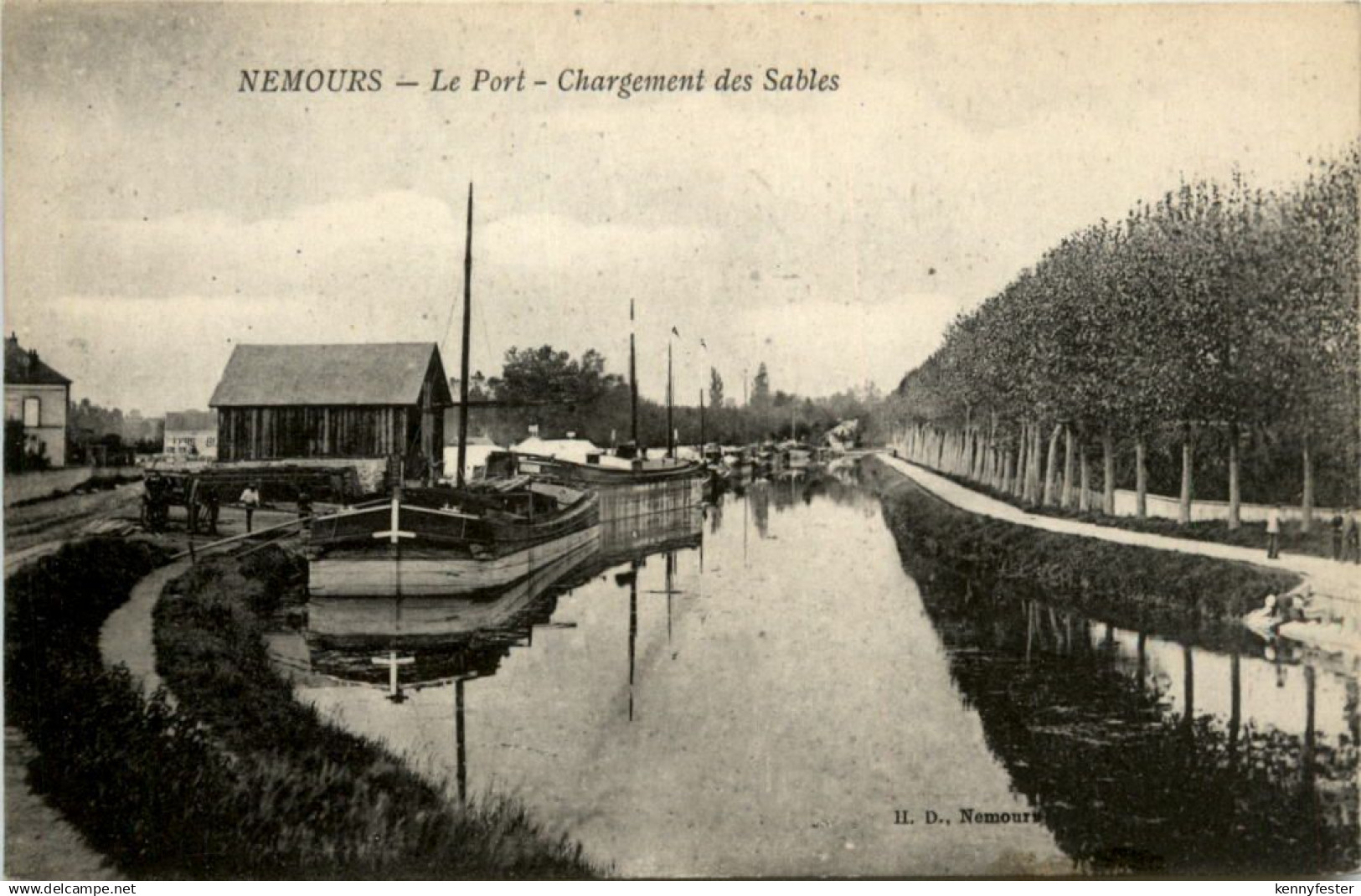 Nemours - Le Port