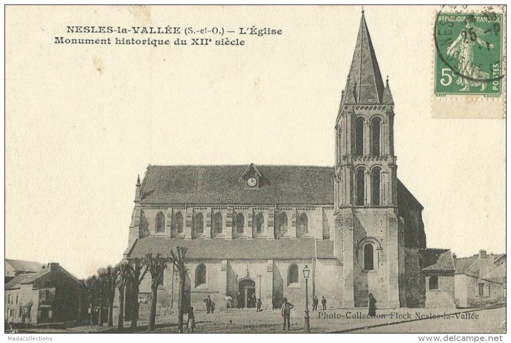 Nesles-la-Vallée   (95.Val d´Oise)  L'Eglise