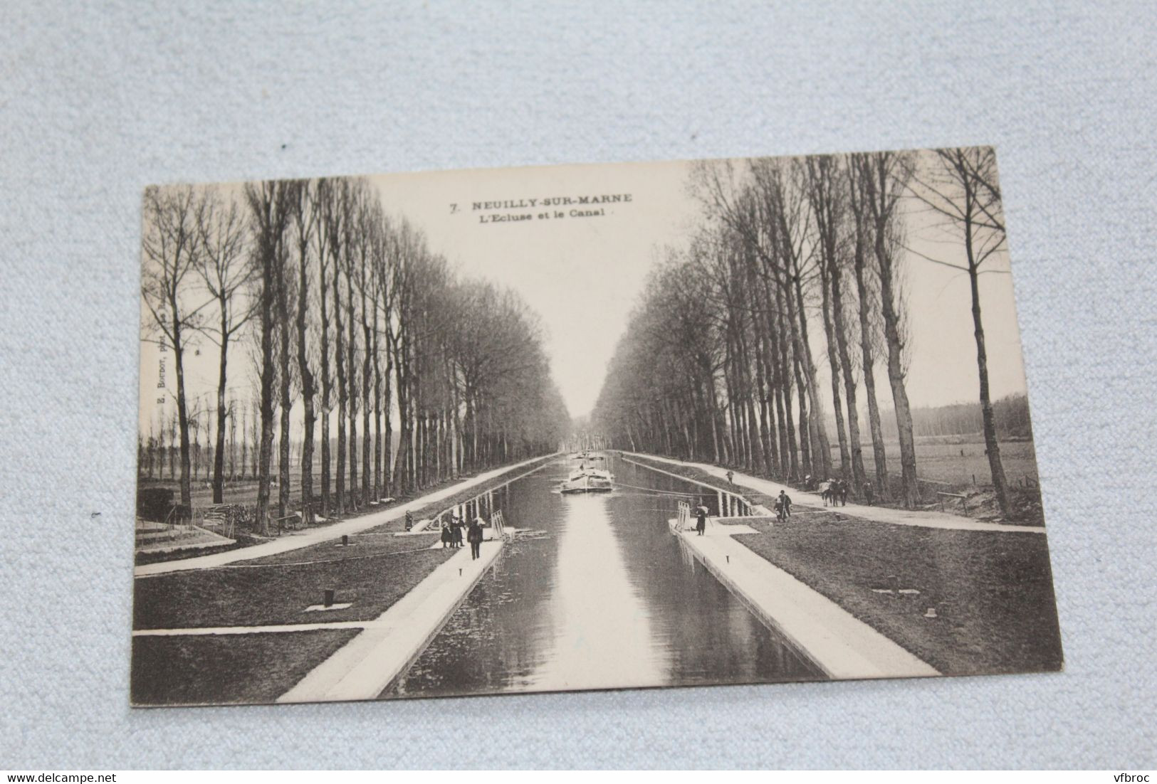 Neuilly sur Marne, l'écluse et le canal, Seine saint Denis