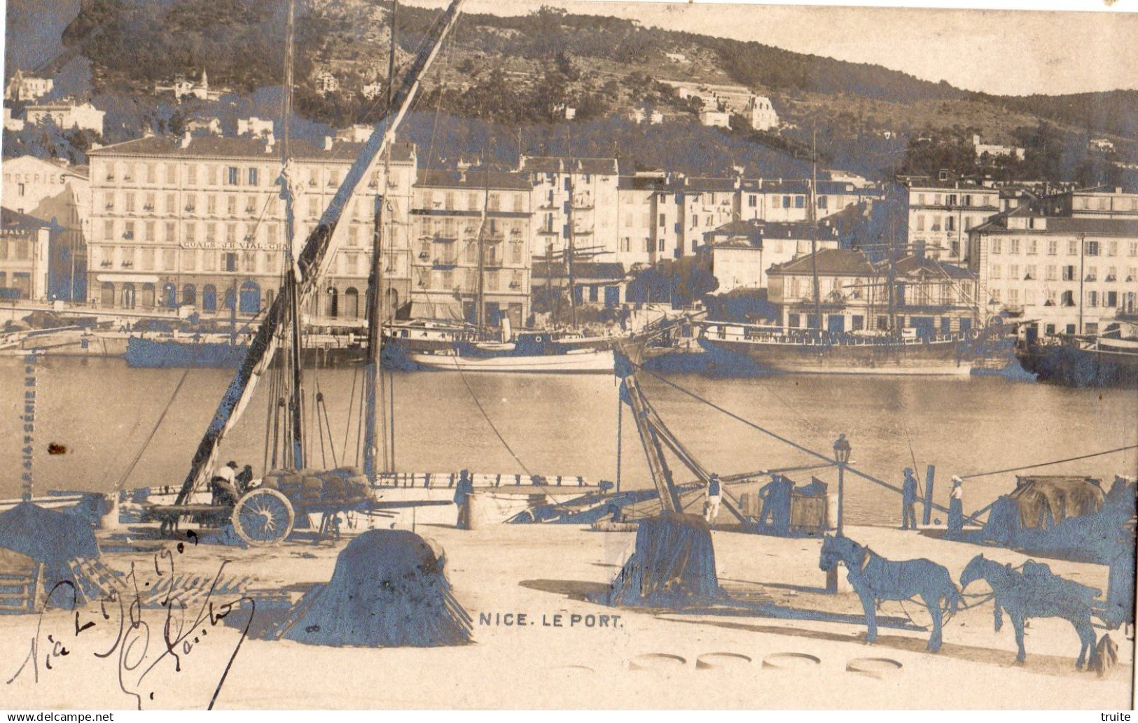 NICE LE PORT ( CARTE PHOTO )