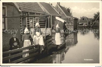 71933192 Volendam Trachten Volendam