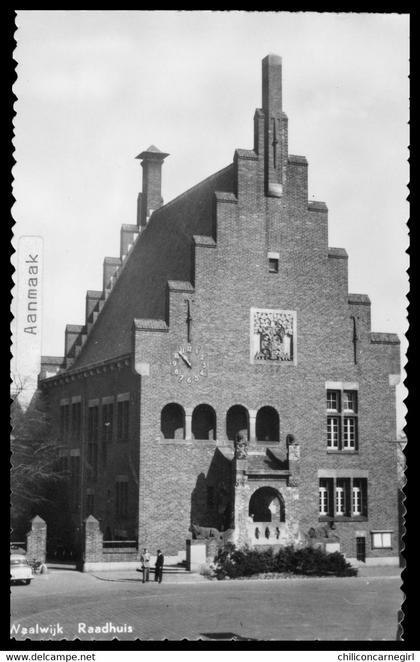 Cp Dentelée - WAALWIJK - Raadhuis - Eglise - Animée - Edit. A. FRANKEN