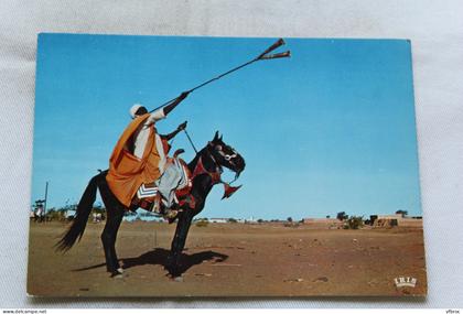 Cpm, joueur de trompette Haoussa, Niger