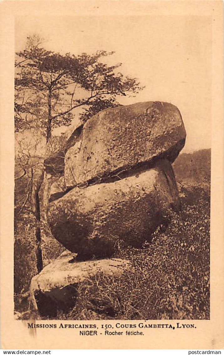 Nigeria - Fetish rock - Publ. African Missions of Lyon (France)