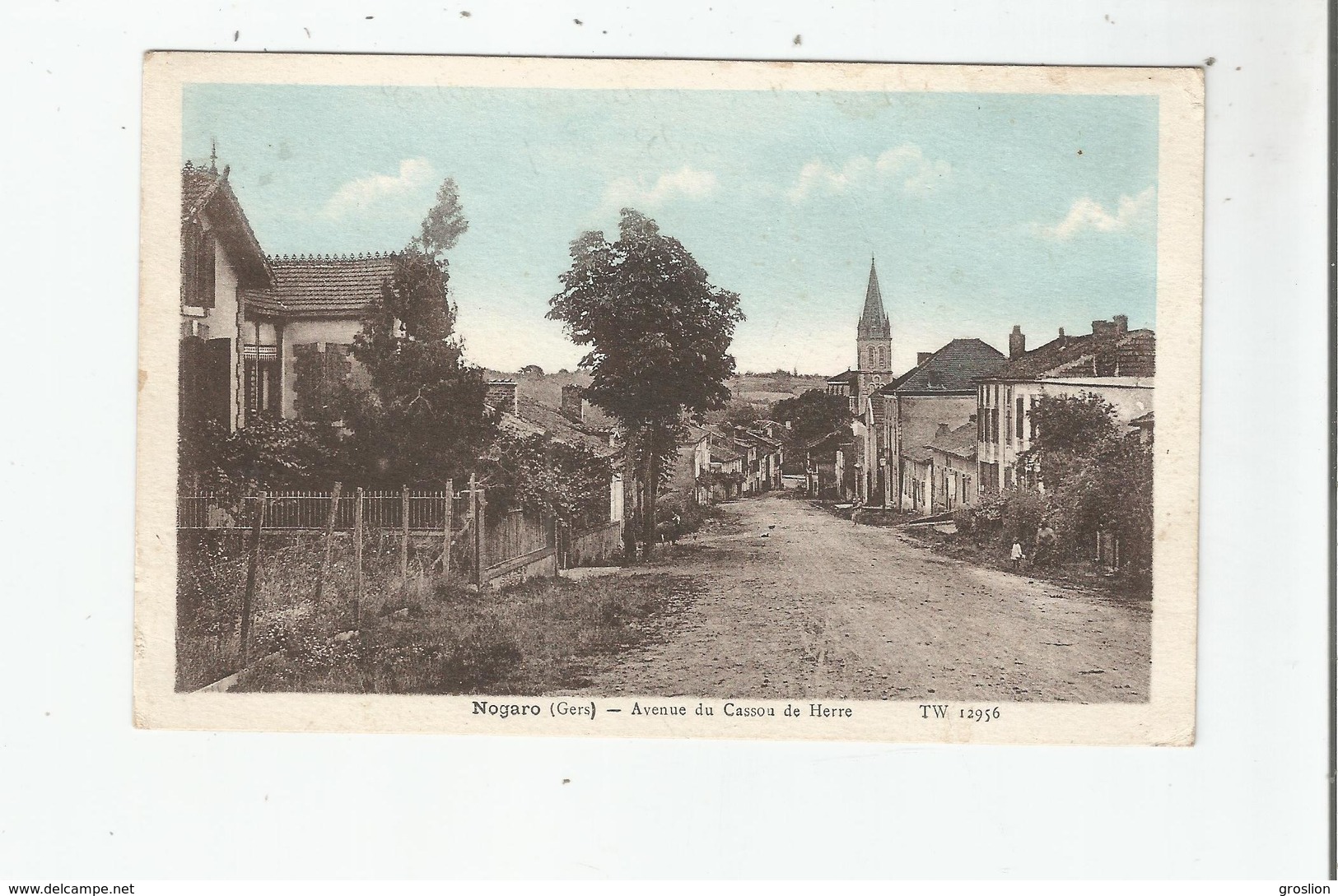 NOGARO (GERS) 12956  AVENUE DU CASSOU DE HERRE (EGLISE)