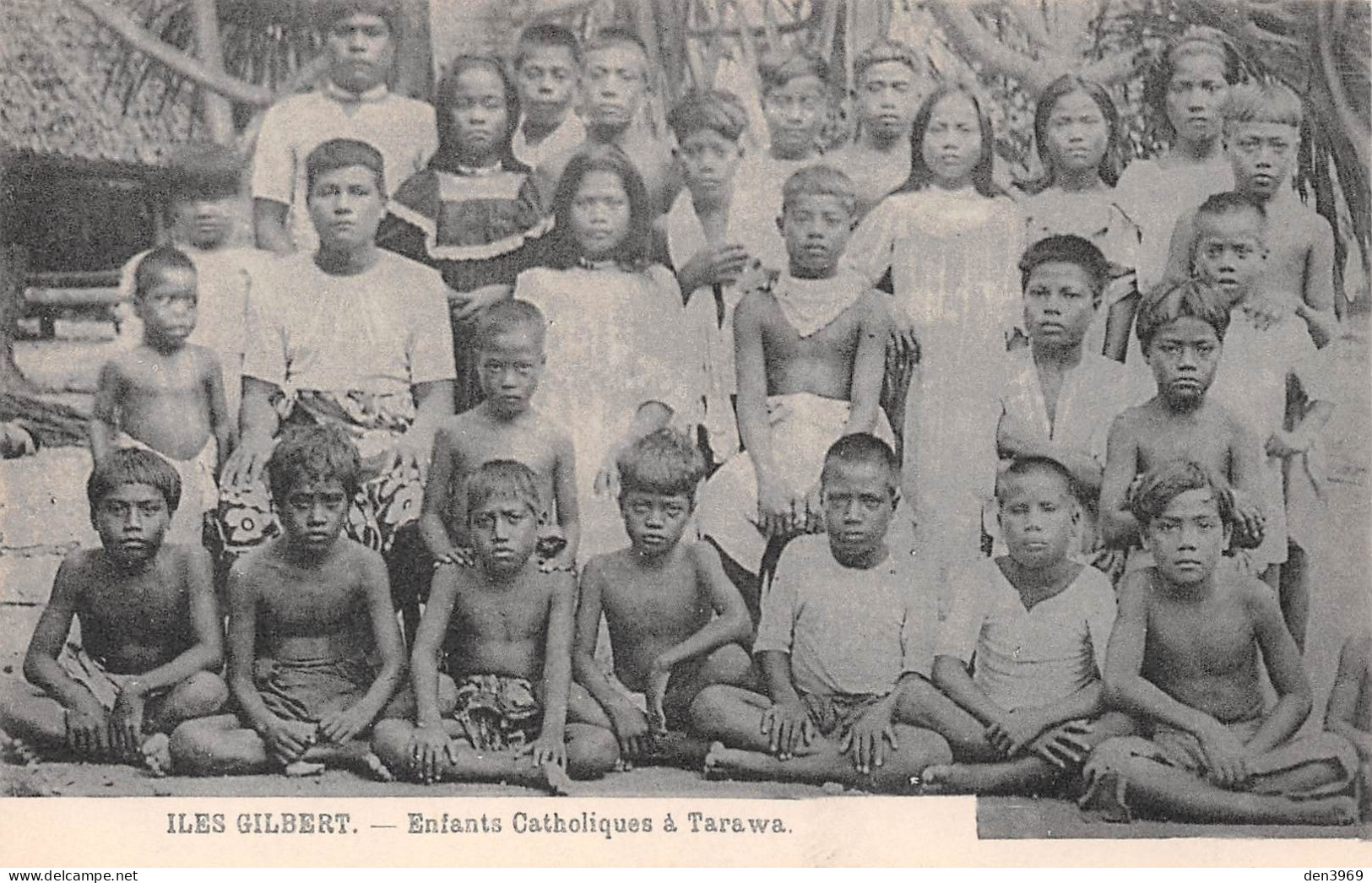 Océanie - Kiribati - Iles GILBERT - Enfants Catholiques à Tarawa