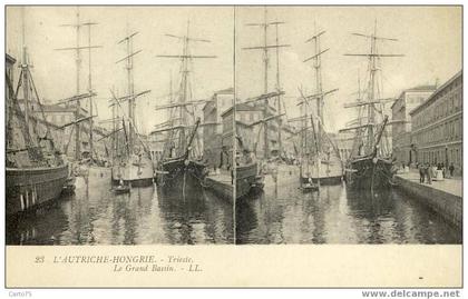 ITALIE - TRIESTE - voiliers - CARTE STEREO