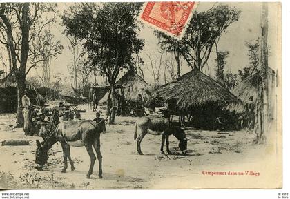 CPA CONGO FRANCAIS. CAMPEMENT DANS UN VILLAGE (1910) - Congo Français - 1910