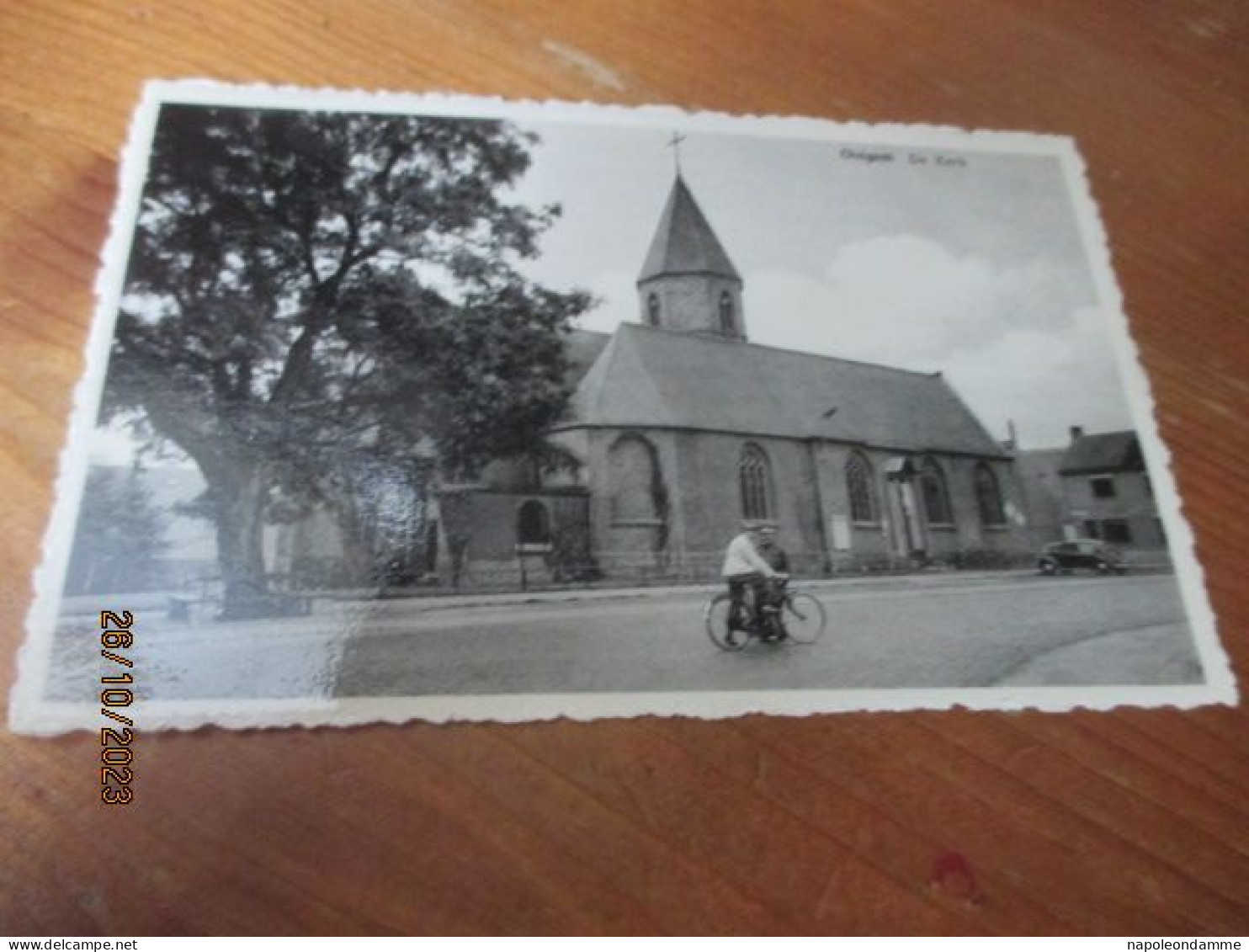 Ooigem, De kerk