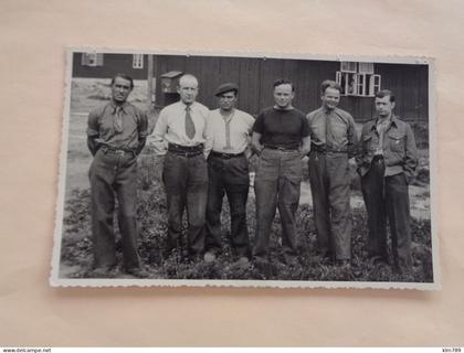 Autriche - Judenburg , land de Styrie - Carte photo - Prisonniers ?? - Militaria - Militaires -