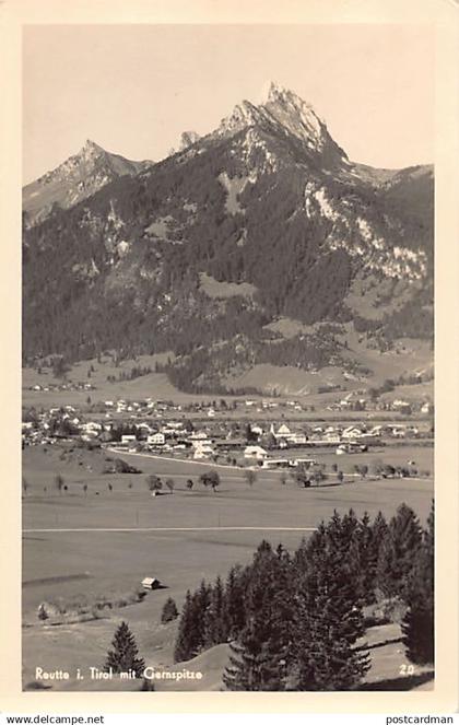 Österreich - Reutte (T) Totalansicht mit Gernspitze