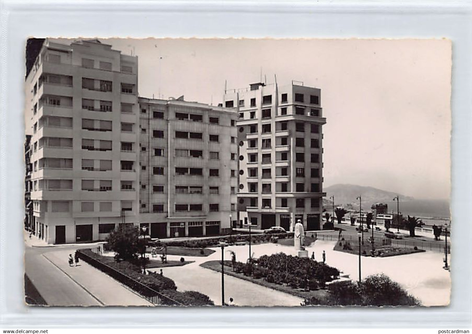 ORAN - La Place Lyautey