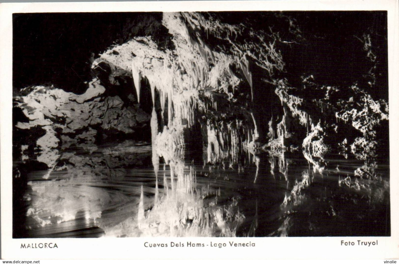 P-24-T.PL.BB: 11308 : CUEVAS DDELS HAMS  LAGO VENECIA.  GROTTE