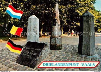 73063141 Vaals Drielandenpunt Dreilaenderpunkt Flaggen