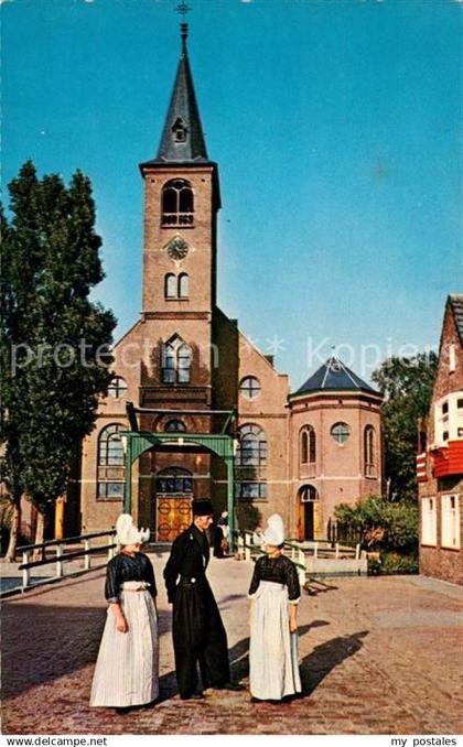 73130879 Volendam Trachten Kirche Volendam