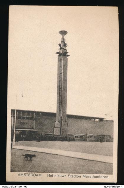 AMSTERDAM HET NIEUWE STADION MARATHONTOREN