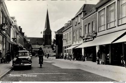 CPA Zevenaar Gelderland Niederlande, Marktstraat, Geschäfte, Auto