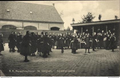 CPA Veghel Nordbrabant, R. K. Kweekschool, Speelplaats