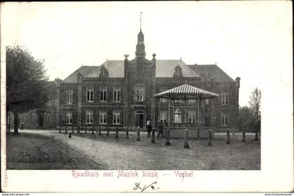 CPA Veghel Nordbrabant, Raadhuis met Muziek kiosk