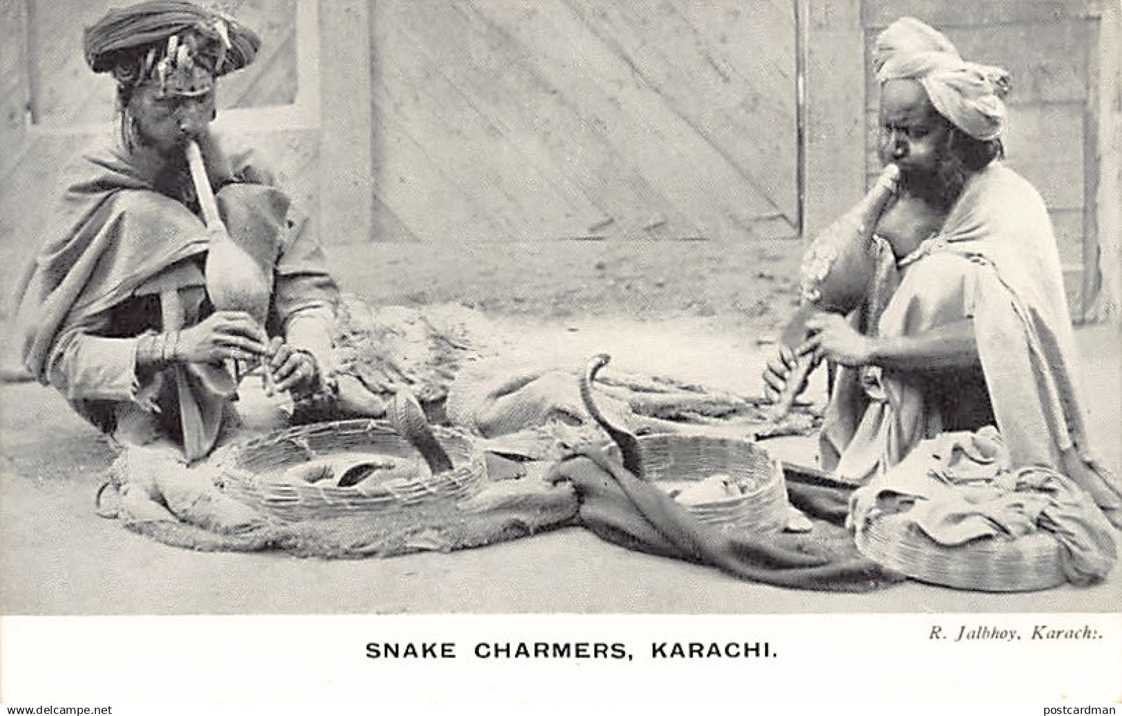 Pakistan - KARACHI - Snake charmers - Publ. R. Jalbhoy