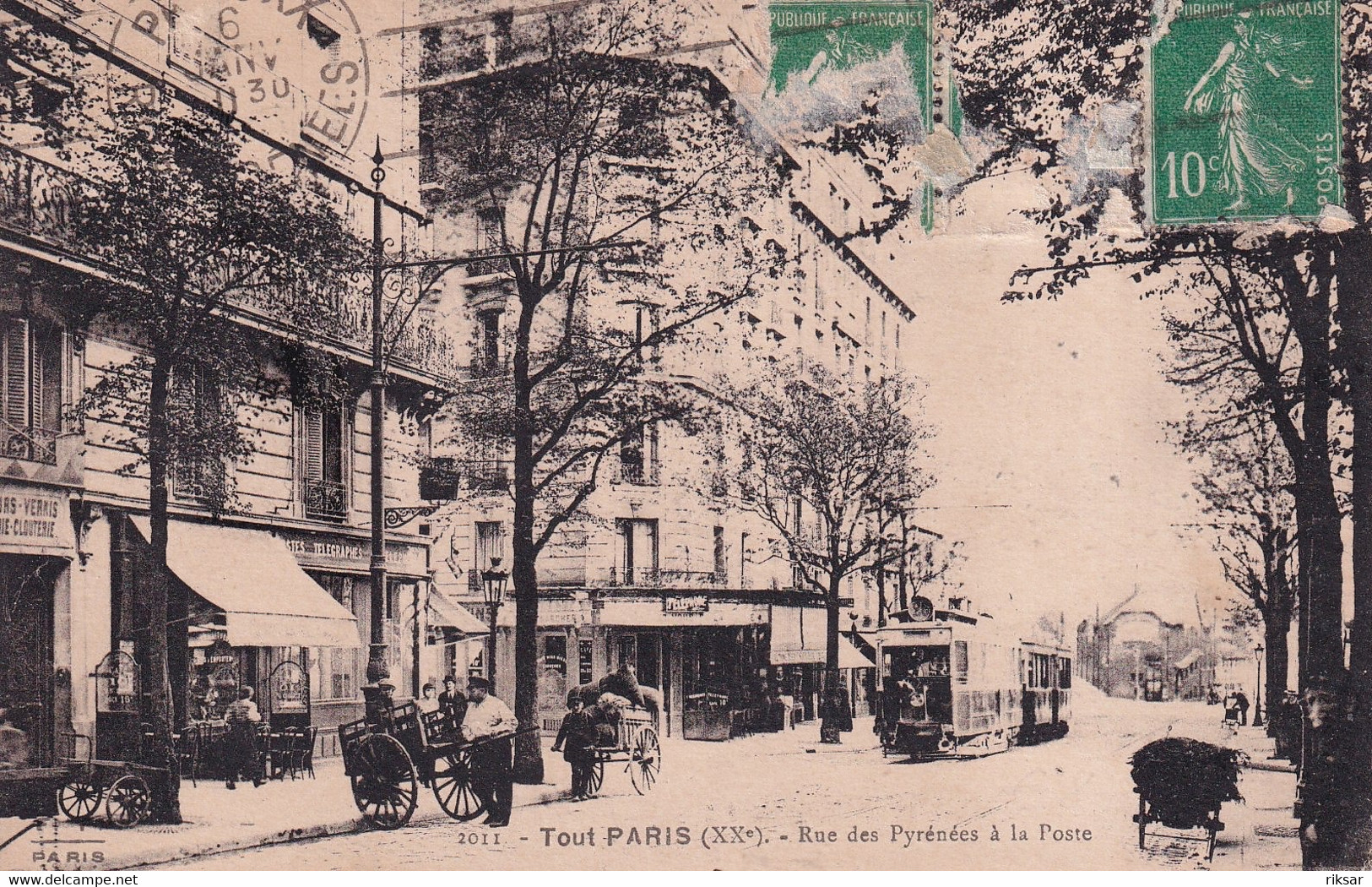 PARIS (20 em ARRONDISSEMENT) TRAMWAY