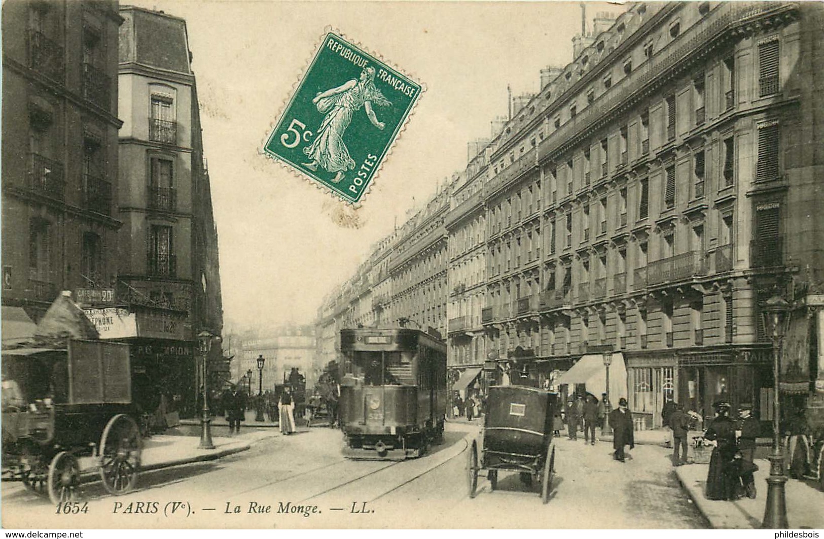 PARIS  5eme arrondissement   la rue Monge  ( tramway )